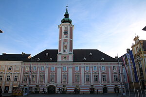 St. Pölten, Rathausplatz, Rathaus, Hauptgebäude 1569-69 entstanden, Fassade durch Joseph Munggenast1 727
