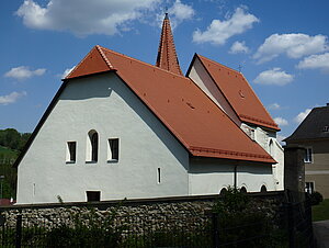Altlengbach, Pfarrkirche Hll. Simon und Thaddäus, Langhaus mit überhöhtem Chor