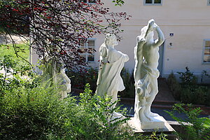 Matzen, Kalvarienberg, Figuren um 1700 - ursprünglich auf dem Kalvarienberg im Norden des Ortes