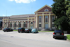 Ybbs an der Donau, Schulring Nr. 3: Turnhalle, erbaut 1898