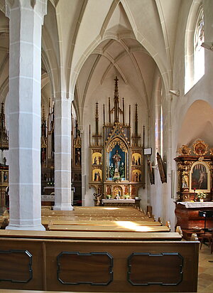 Neuhofen an der Ybbs, Pfarrkirche Mariae Himmelfahrt, Blick in das Seitenschiff