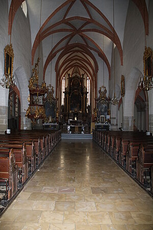 Tulln, Stadtpfarrkirche hl. Stephan, Langhaus mit Gewölben von 1496-1513