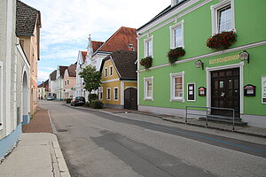 Purgstall, Blick in die Pöchlarner Straße