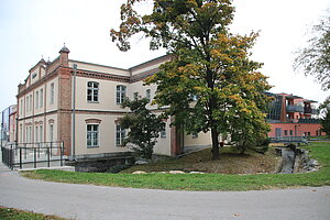 Ebreichsdorf - Hauptplatz, ehem. Textilfabrik Regner und Rücker, 1902