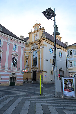St. Pölten, Rathausplatz, Prandtauerkirche