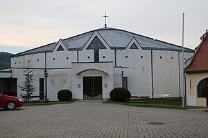 Paudorf, Pfarrkirche hl. Altmann, 1991-93 nach Plänen von Friedrich Göbl errichtet