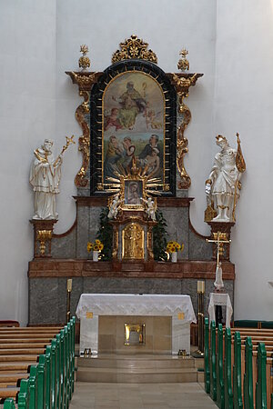St. Valentin-Landschach, Pfarrkirche hl. Valentin, Hochaltar mit Altarbild Hl. Valentin, Hermann Nigg, 1919