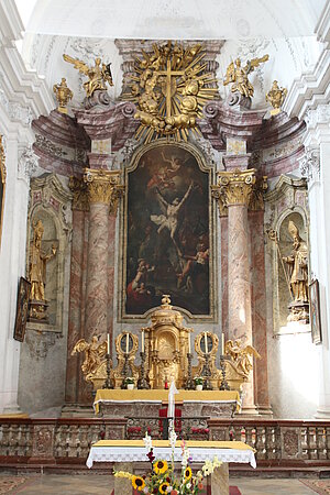 St. Andrä an der Traisen, ehem. Stiftskirche hl. Andreas, Hochaltar, wohl von Joseph Munggenast, Altarbild von Paul Troger, 1730-31