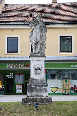 Großweikersdorf, Hauptplatz, Hl. Donatus, 1730