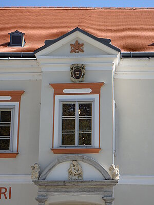 Hadersdorf am Kamp, Ausstellungshaus Spoerri, Fassadendetail