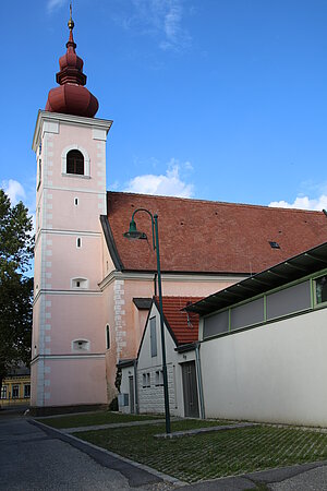 Orth an der Donau, Pfarrkirche hl. Michael, ehemalige Wehrkirche, im Kern mittelalterlich, 1689 barockisiert