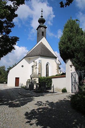 Kirchstetten, Filialkirche hl. Veit, im 14. und 15. Jahrhundert errichtet