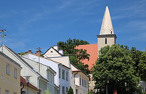 Altlichtenwarth, Blick auf die Pfarrkirche