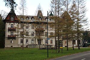 Neuhaus, Kurhotel Stefanie, 1895 errichtet