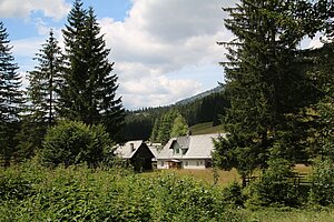 Lahnsattel - Donaudörfl,  Häuser der ehemaligen Holzarbeiter- und Köhlersiedlung, m Kern 1. Hälfte 19. Jh.