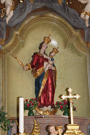 Stronsdorf, Pfarrkirche Mariae Himmelfahrt, Marienaltar, von  Handelsherrn Tobias Hirsch 1747 gestiftet