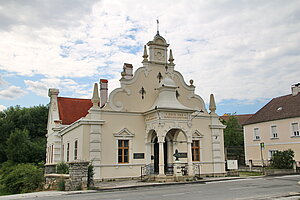 Kirchberg am Walde, Haus der Hamerlingstiftung, 1891-1893 anstelle des Ge burtshauses Hamerlings errichtet