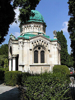 Bad Vöslau Mausoleum Schneider