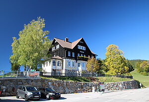 Puchenstuben, typischer Pensionsbau, 1. Viertel 20. Jh.