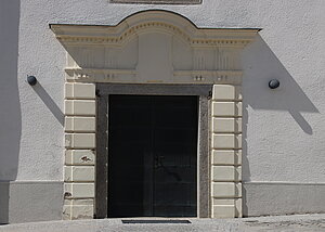 Viehdorf, Pfarrkirche Hll. Petrus und Paulus, Saalkirche, 1749 umgebaut