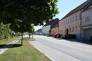 Hauptstraße in Geras