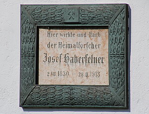 Lunz, Haberfelnergasse Nr. 1, sog. Badhaus, im Kern 4. Viertel 16. Jh., im 19. Jh. erweitert, Wohnhaus des Heimatforschers Josef Haberfelner