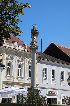 Raabs an der Thaya, Mariensäule, um 1710/20