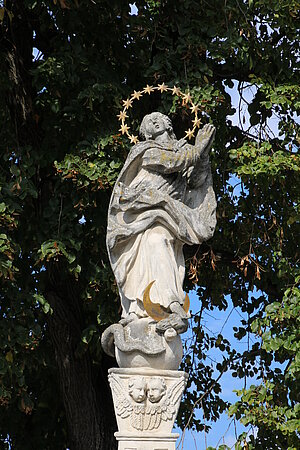 Hausleiten, Mariengasse, Mariensäule, 1742