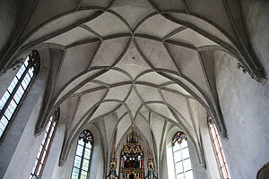 Sankt Pantaleon, Pfarrkirche hl. Pantaleon, spätgotische Hallenkirche