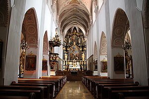 Stift Seitenstetten, Blick in die Stiftskirche