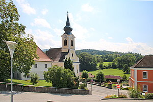 St. Georgen an der Leys, Pfarrkirche hll. Georg und Gregor, spätbarocker Zentralbau mit eingezogenem Chor, 1758-1762