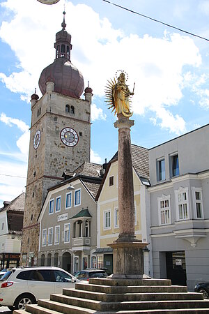 Waidhofen an der Ybbs, Mariensäule auf dem Oberen Stadtplatz, 1665