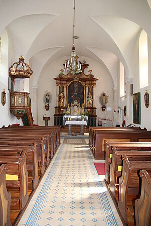 Wallsee, Filialkirche hl. Anna, Kircheninnenraum