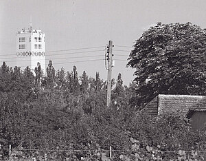 Künstlerische Gestaltung des Lagerhaus-Silos in Zellerndorf