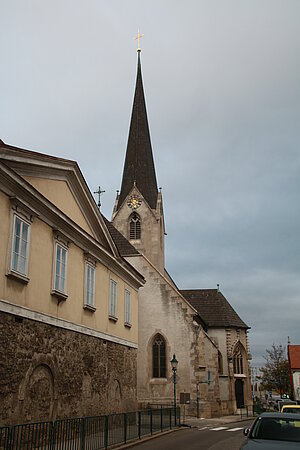 Brunn am Gebirge, Pfarrkirche hl. Kunigunde, gotische Staffelhalle, erste Hälfte 14. Jahrhundert