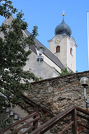 Stratzing, Kirchenstiege