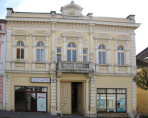 Hainburg, Wiener Straße 21, um 1880 erbautes späthistoristisches Wohnhaus