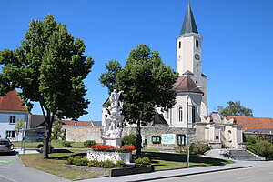 Langau, Hauptplatz