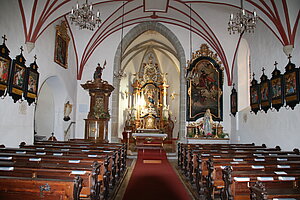 Zeiselmauer, Pfarrkirche Unbefleckte Empfängnis Mariens, Saalbau mit gotischem Chor und Nord-Turm