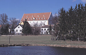 Stift Geras, Schüttkasten