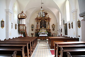 Wallsee, Filialkirche hl. Anna, Inneres der Filialkirche