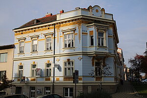 Hollabrunn, Haus Ecke Theodor Körner-Gasse und Amtsgasse