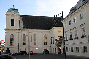 Laxenburg, Barmherzige Schwestern-Kloster mit ehem. Fürst Schwarzenbergschem Schloss