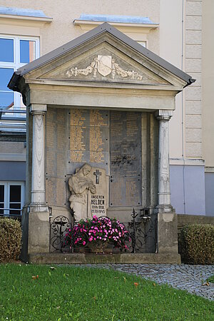 Pyhra, Kriegerdenkmal, um 1920