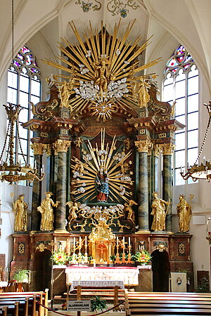 Mauer bei Melk, Pfarrkirche Mariä Geburt, Hochaltar mit Gnadenbild, 1756