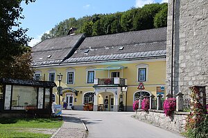 Göstling an der Ybbs Nr. 16, sog. Hochhaus, seit 1558 Gasthof, vorher Amtssitz des Hochstiftes Freising