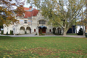 Berndorf, Kaiser-Franz-Joseph-Jubiläums-Theater, nach Plänen von Helmer und Fellner 1897-98 errichtet