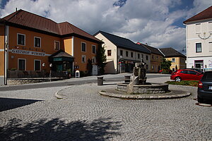 St. Oswald, Kirchenplatz