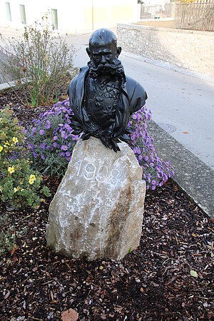 Albrechtsberg an der Großen Krems, Denkmal Kaiser Franz Joseph