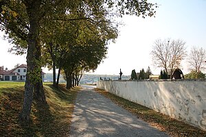 Hohenruppersdorf, Friedhof bei der Pfarrkirche